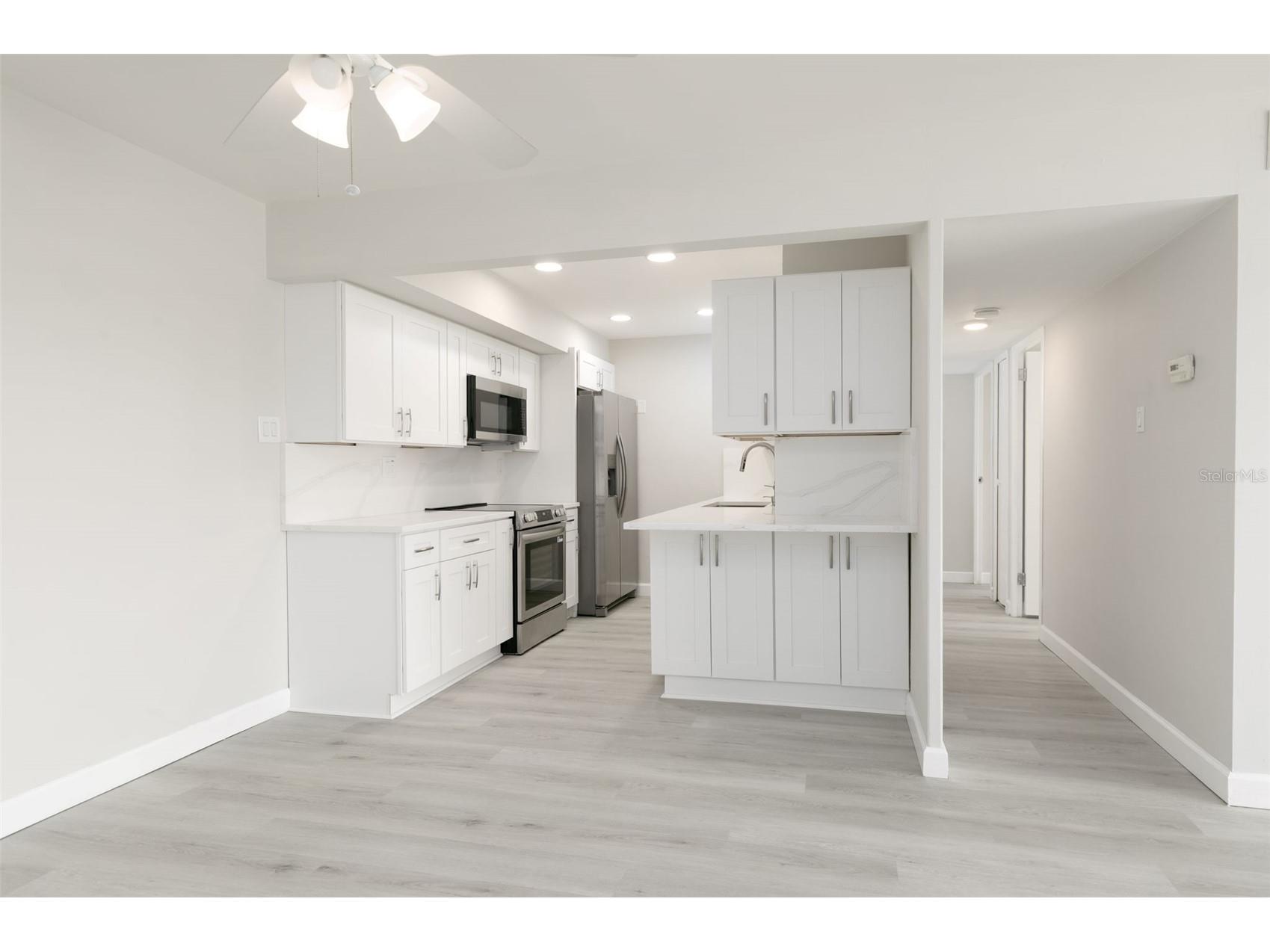 10355 Paradise Boulevard #213 Treasure Island FL 33706 TB8473335 image21