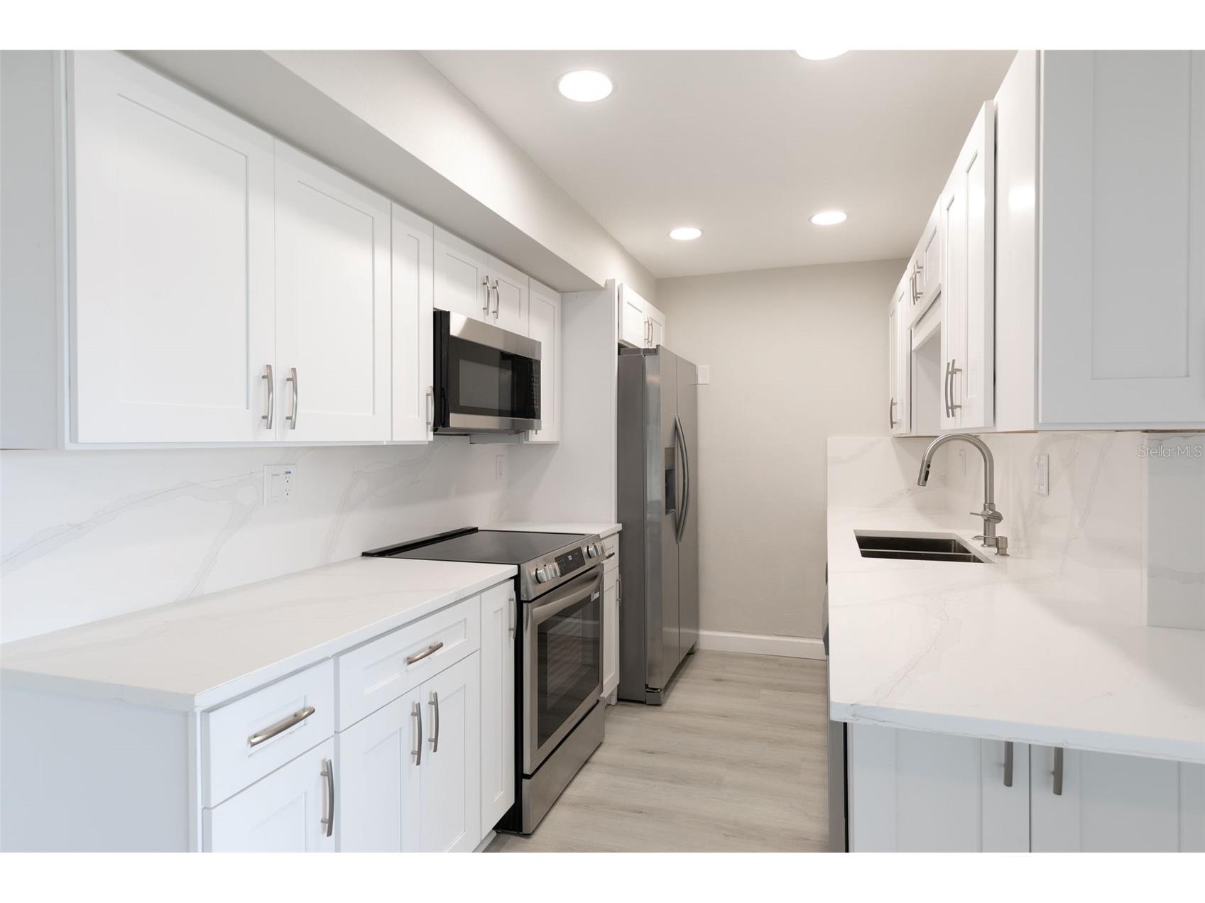 10355 Paradise Boulevard #213 Treasure Island FL 33706 TB8473335 image22