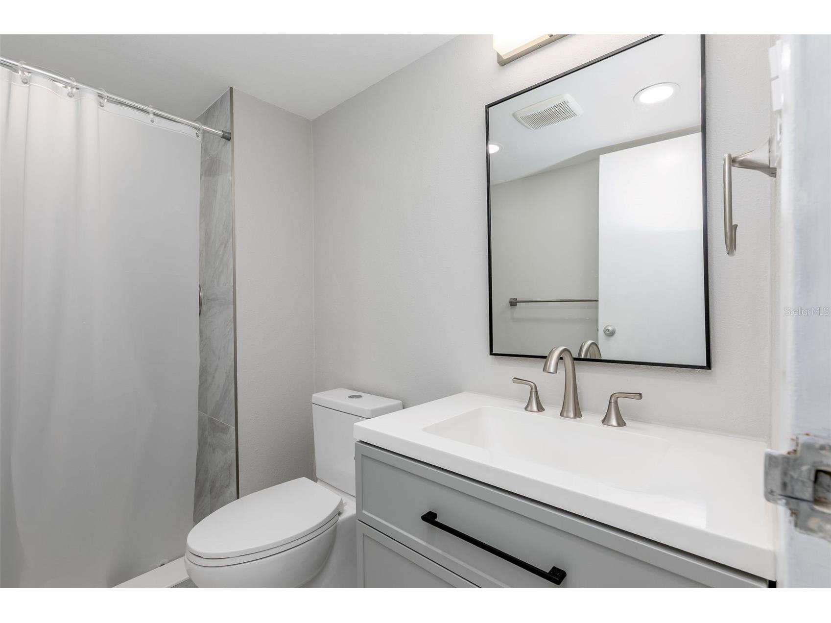 10355 Paradise Boulevard #213 Treasure Island FL 33706 TB8473335 image36