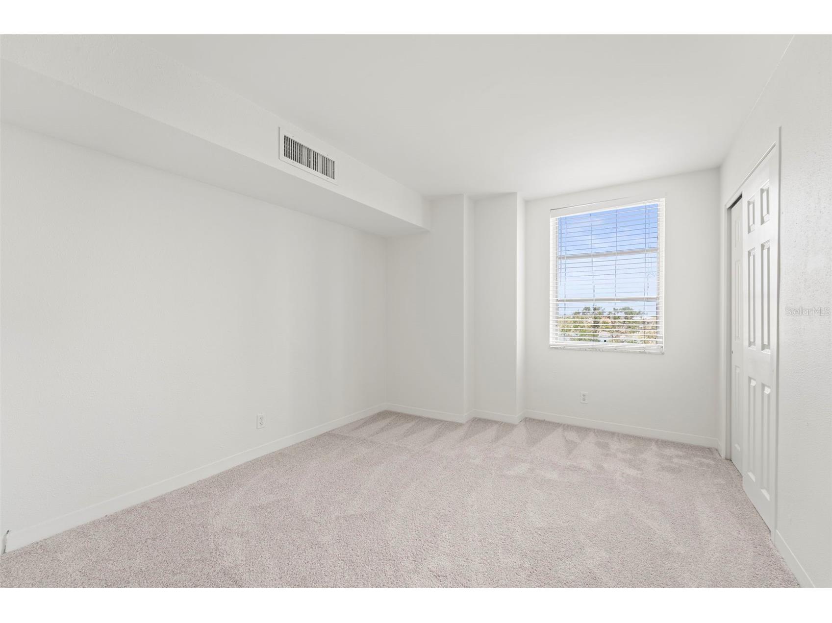 10355 Paradise Boulevard #403 Treasure Island FL 33706 TB8497929 image25