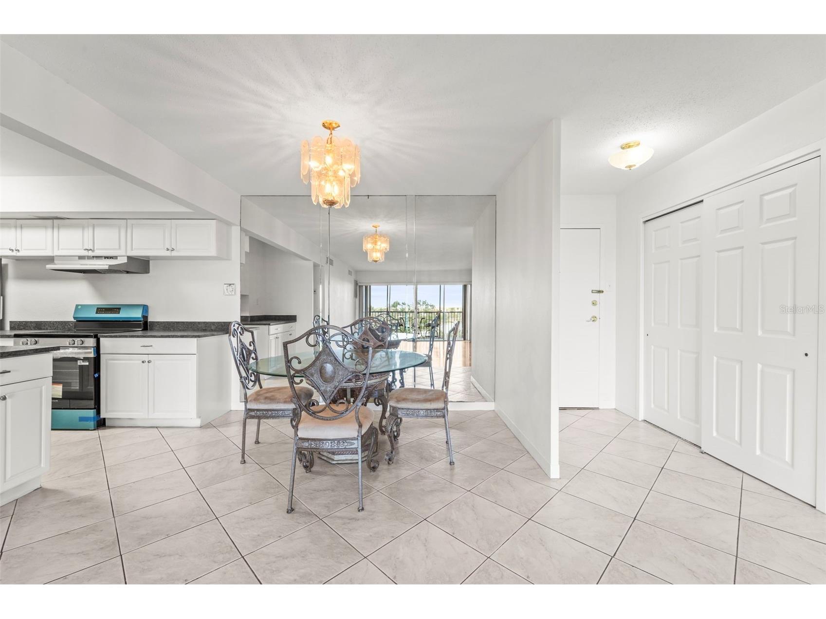 10355 Paradise Boulevard #403 Treasure Island FL 33706 TB8497929 image5