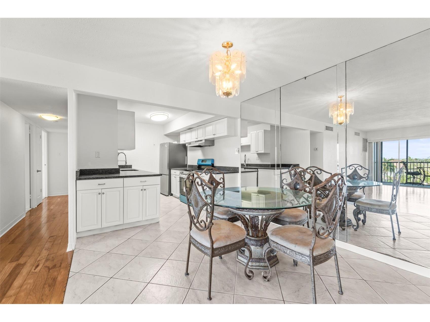 10355 Paradise Boulevard #403 Treasure Island FL 33706 TB8497929 image7