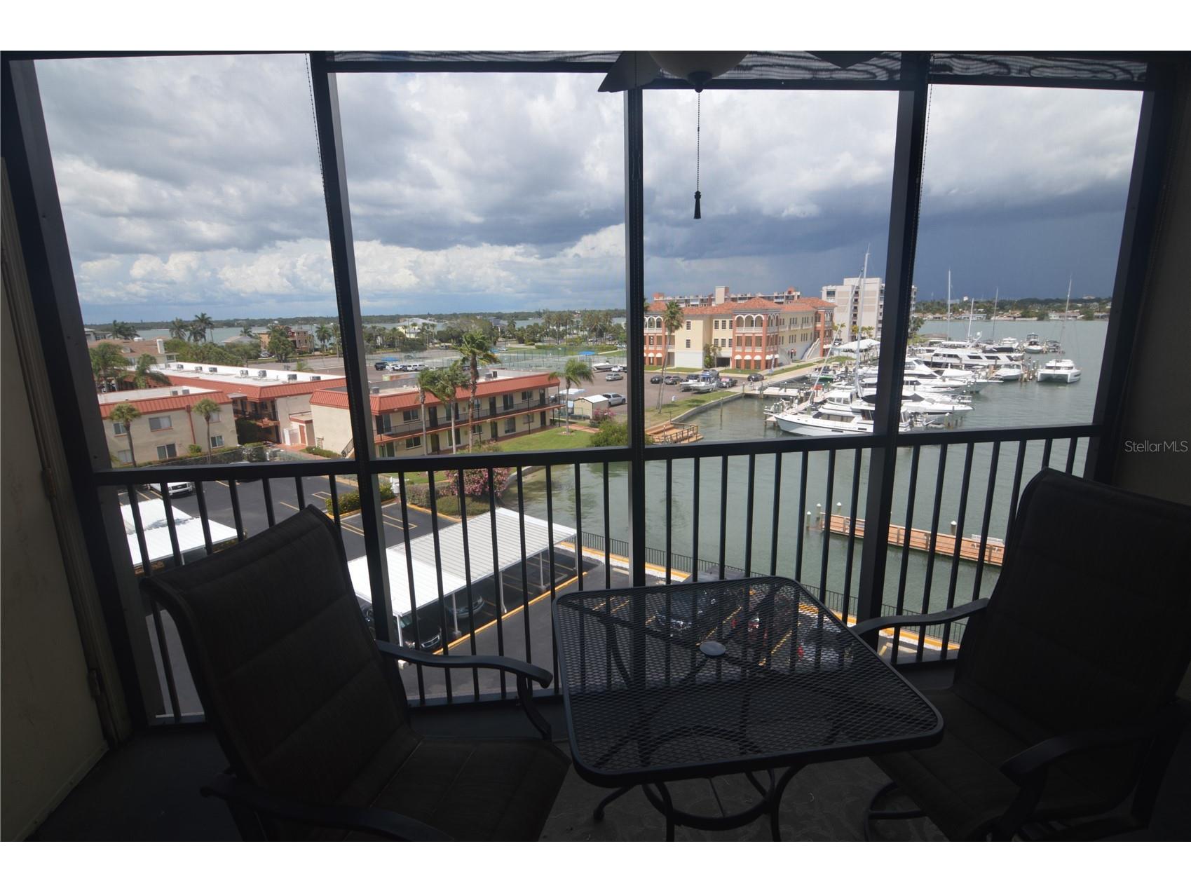 10355 Paradise Boulevard #411 Treasure Island FL 33706 TB8509283 image1