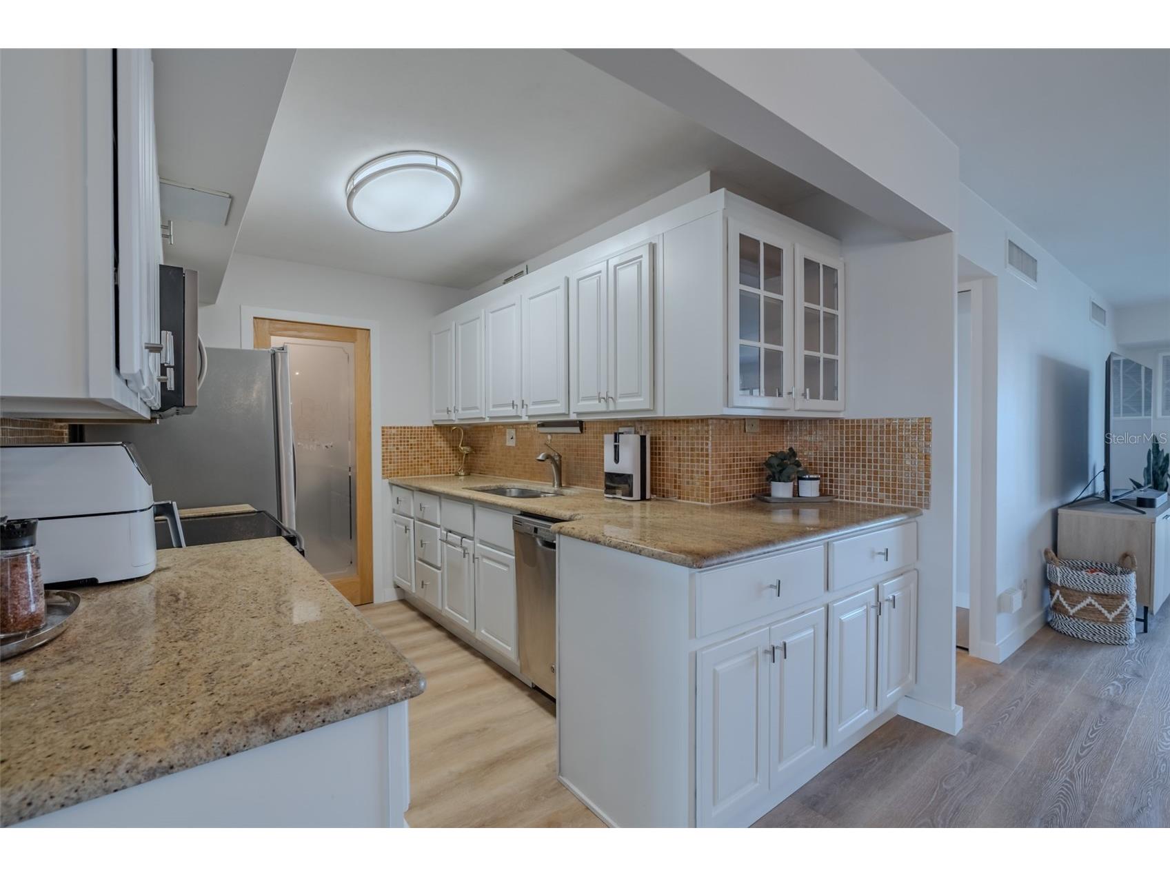 10355 Paradise Boulevard #511 Treasure Island FL 33706 TB8504978 image11