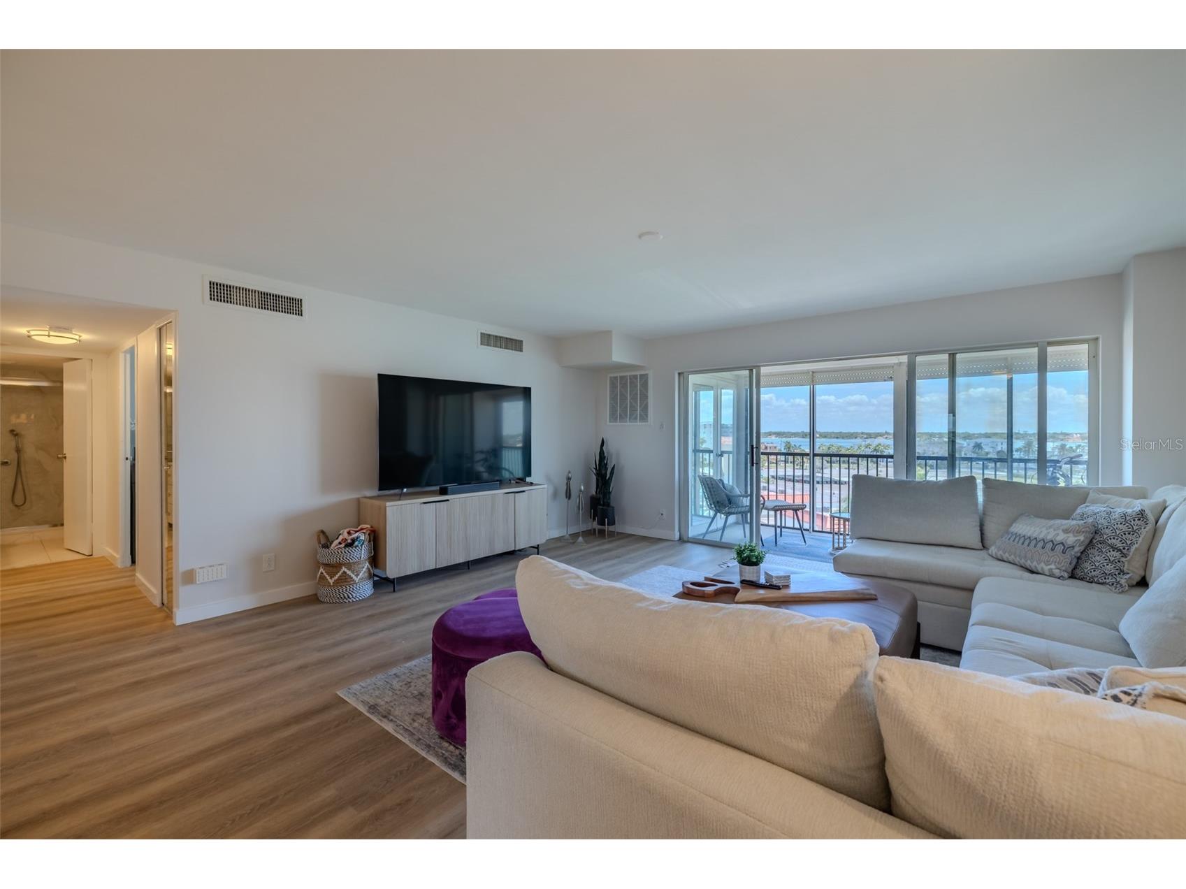 10355 Paradise Boulevard #511 Treasure Island FL 33706 TB8504978 image17