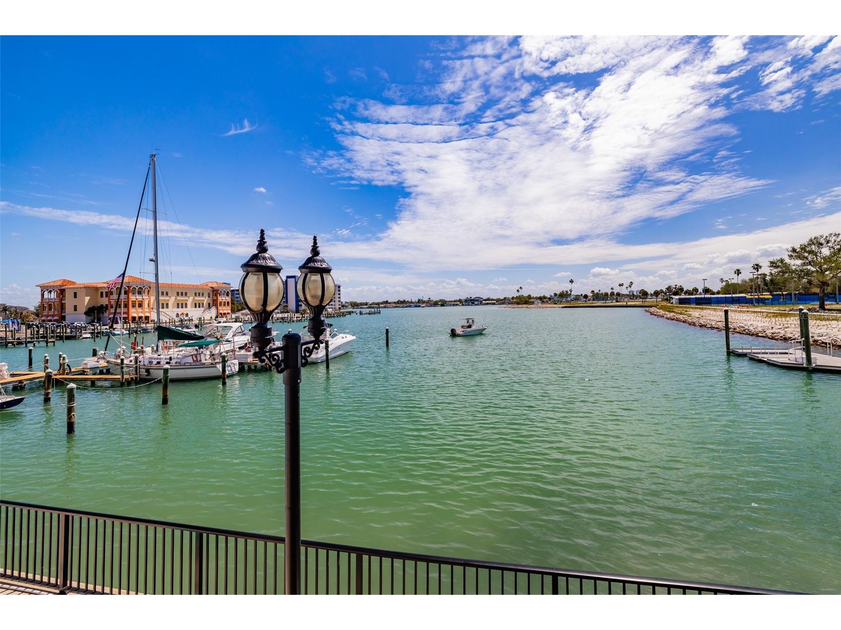 10355 Paradise Boulevard #511 Treasure Island FL 33706 TB8504978 image36