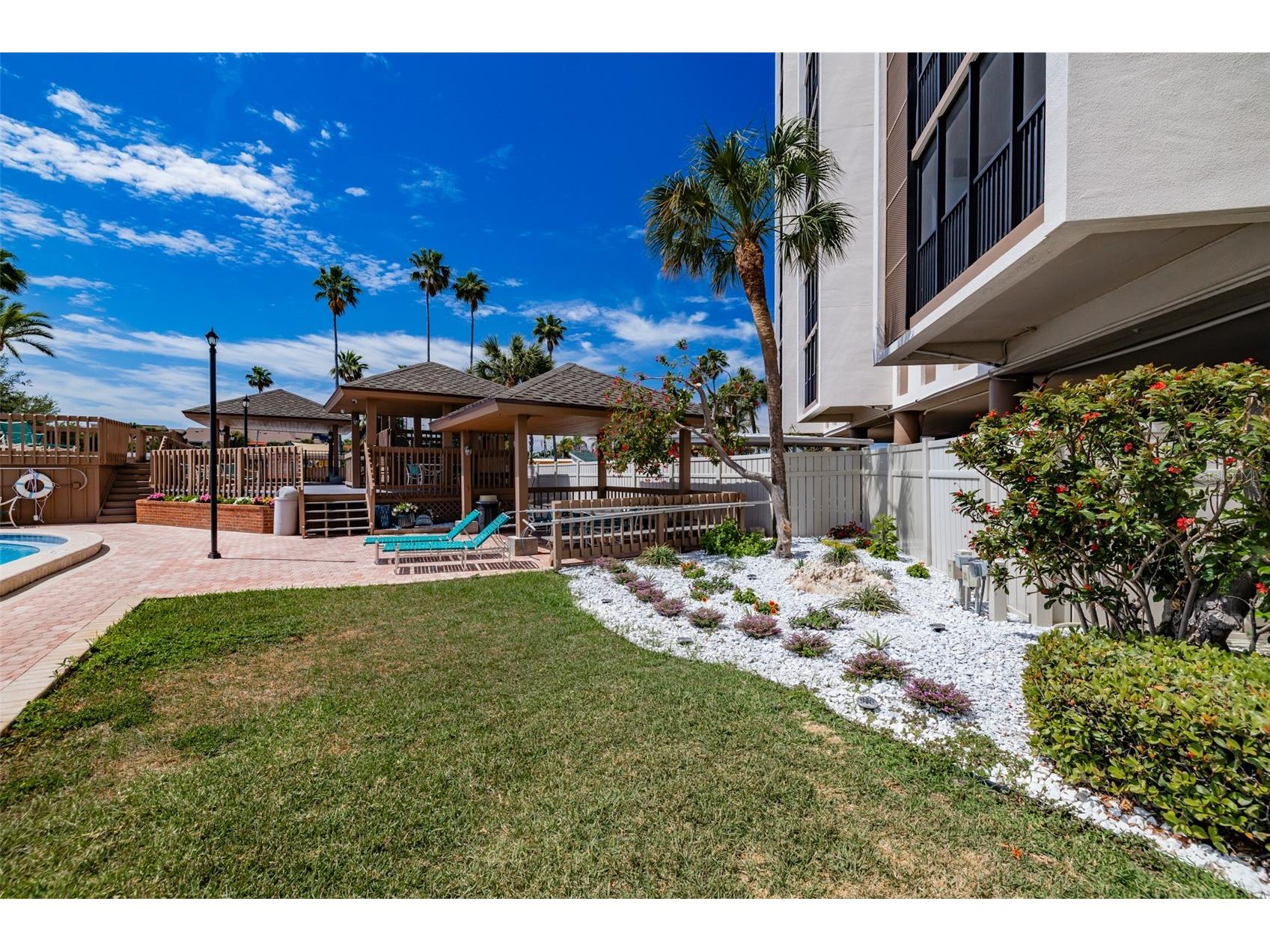 10355 Paradise Boulevard #511 Treasure Island FL 33706 TB8504978 image51