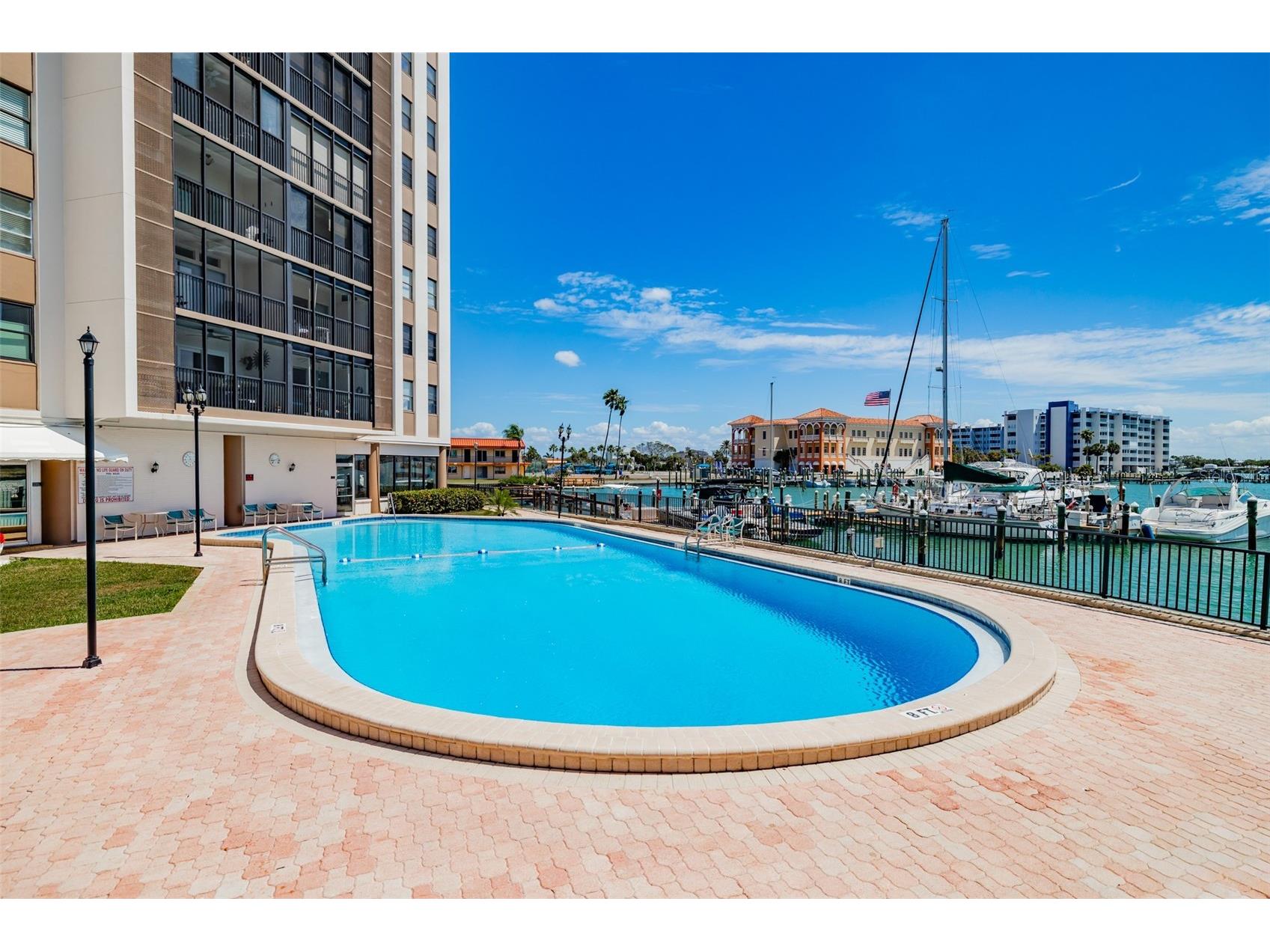 10355 Paradise Boulevard #511 Treasure Island FL 33706 TB8504978 image53