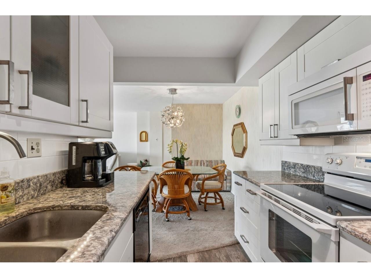 10355 Paradise Boulevard #604 Treasure Island FL 33706 W7884384 image12