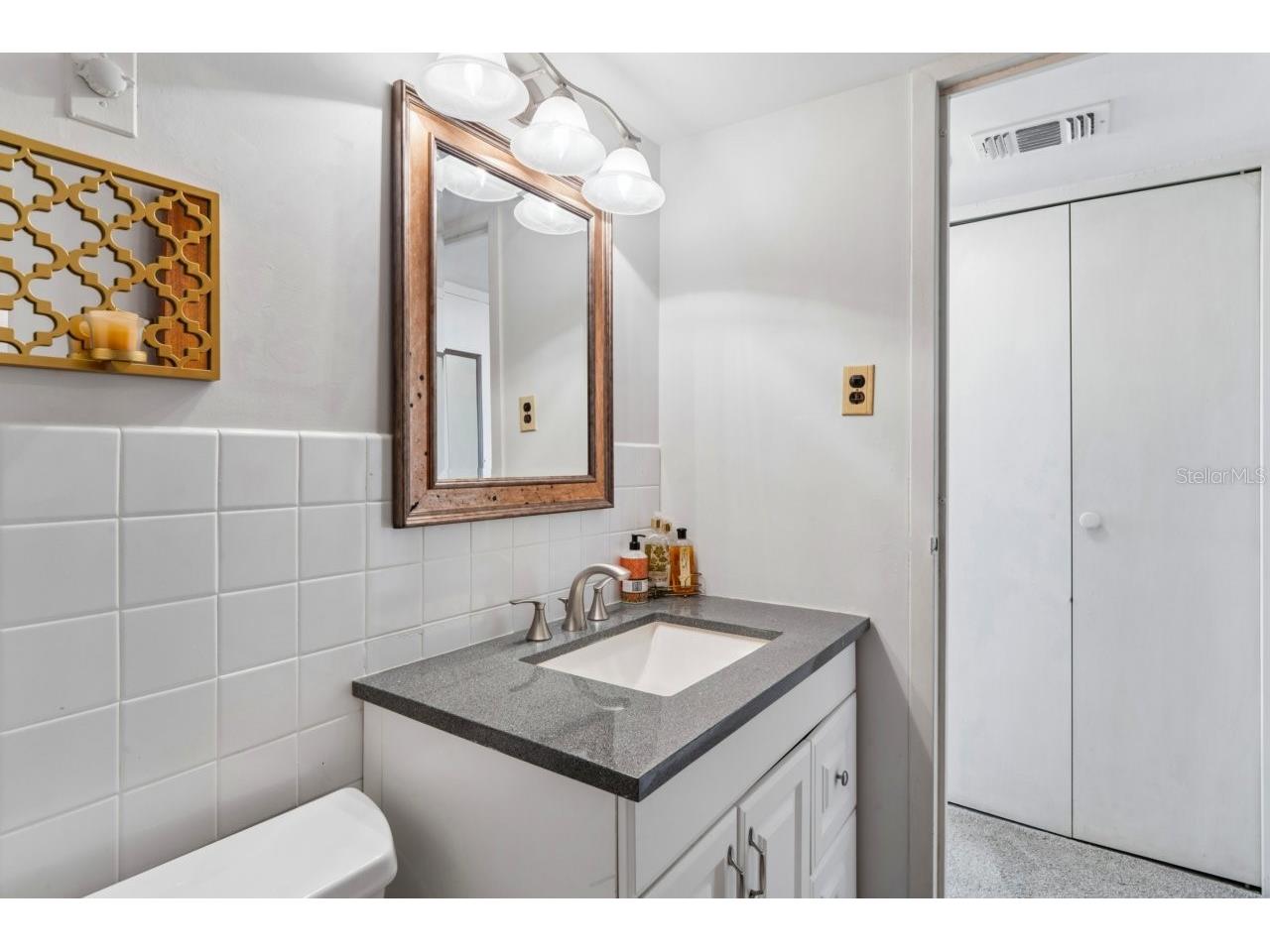 10355 Paradise Boulevard #604 Treasure Island FL 33706 W7884384 image36