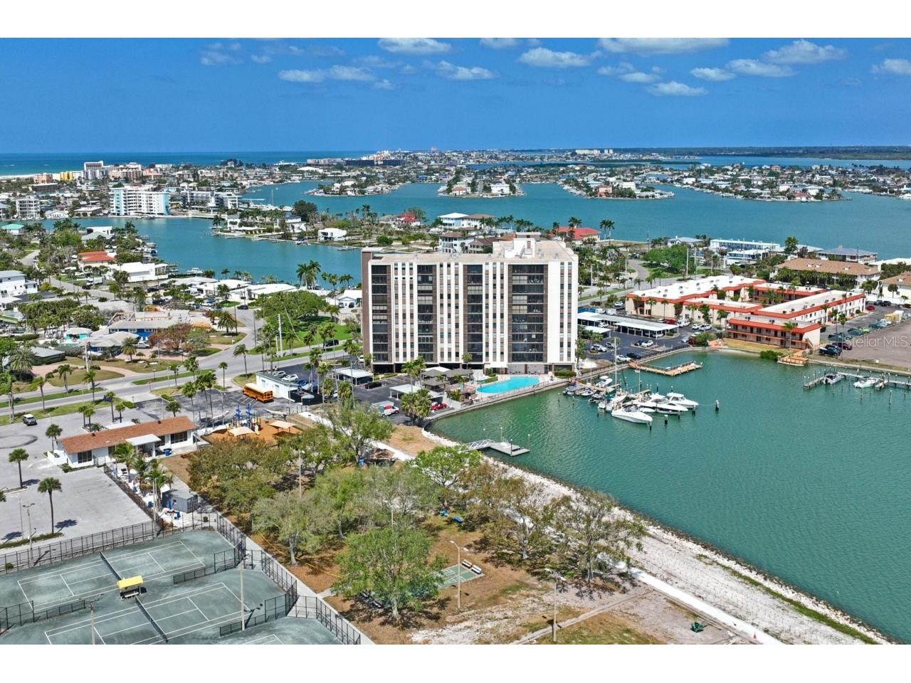 10355 Paradise Boulevard #604 Treasure Island FL 33706 W7884384 image41