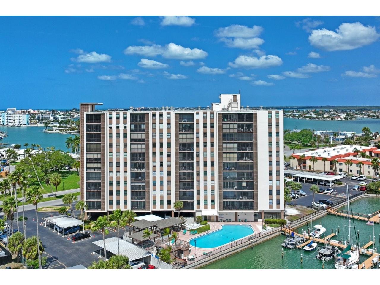 10355 Paradise Boulevard #604 Treasure Island FL 33706 W7884384 image48
