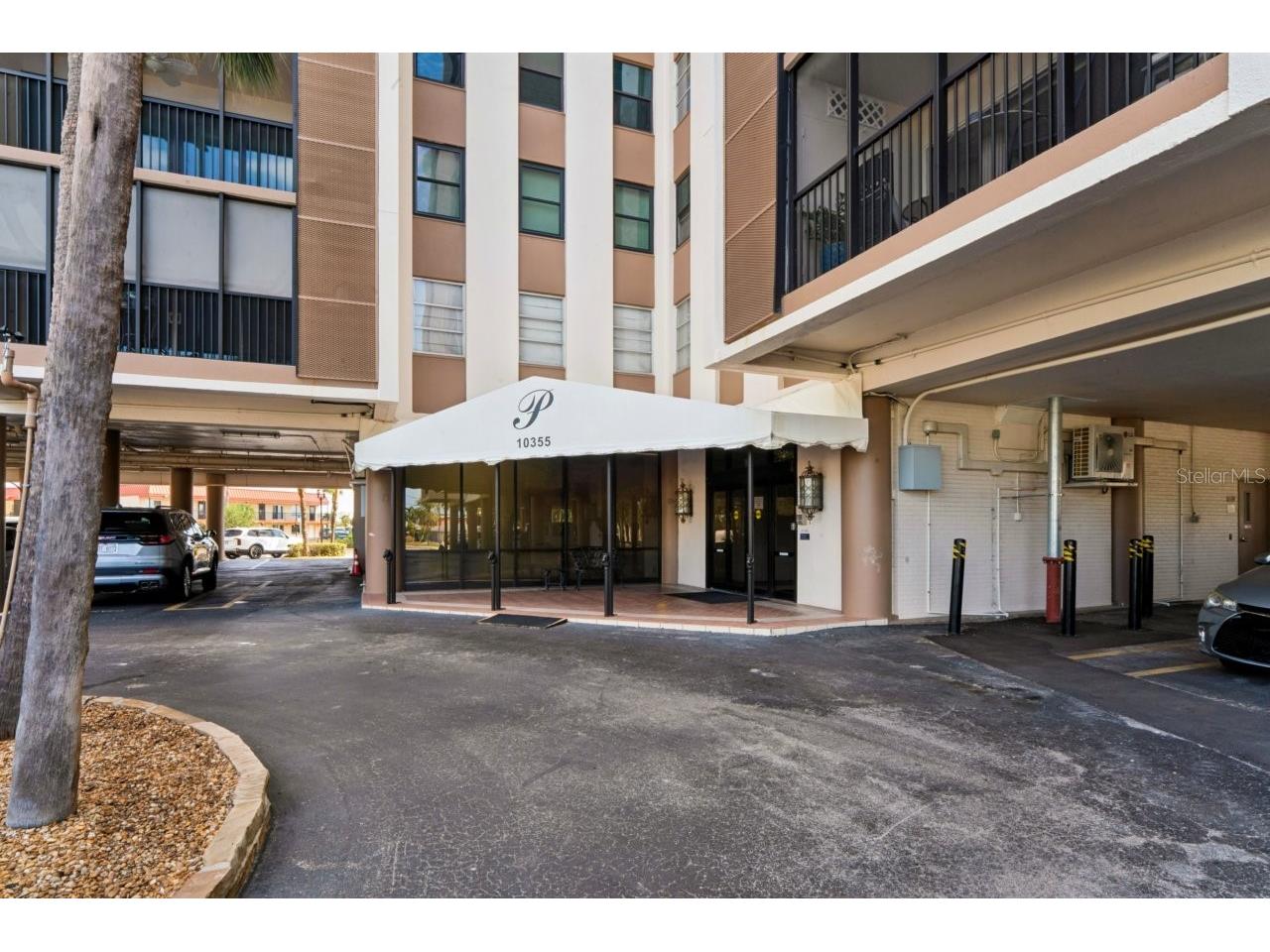 10355 Paradise Boulevard #604 Treasure Island FL 33706 W7884384 image6