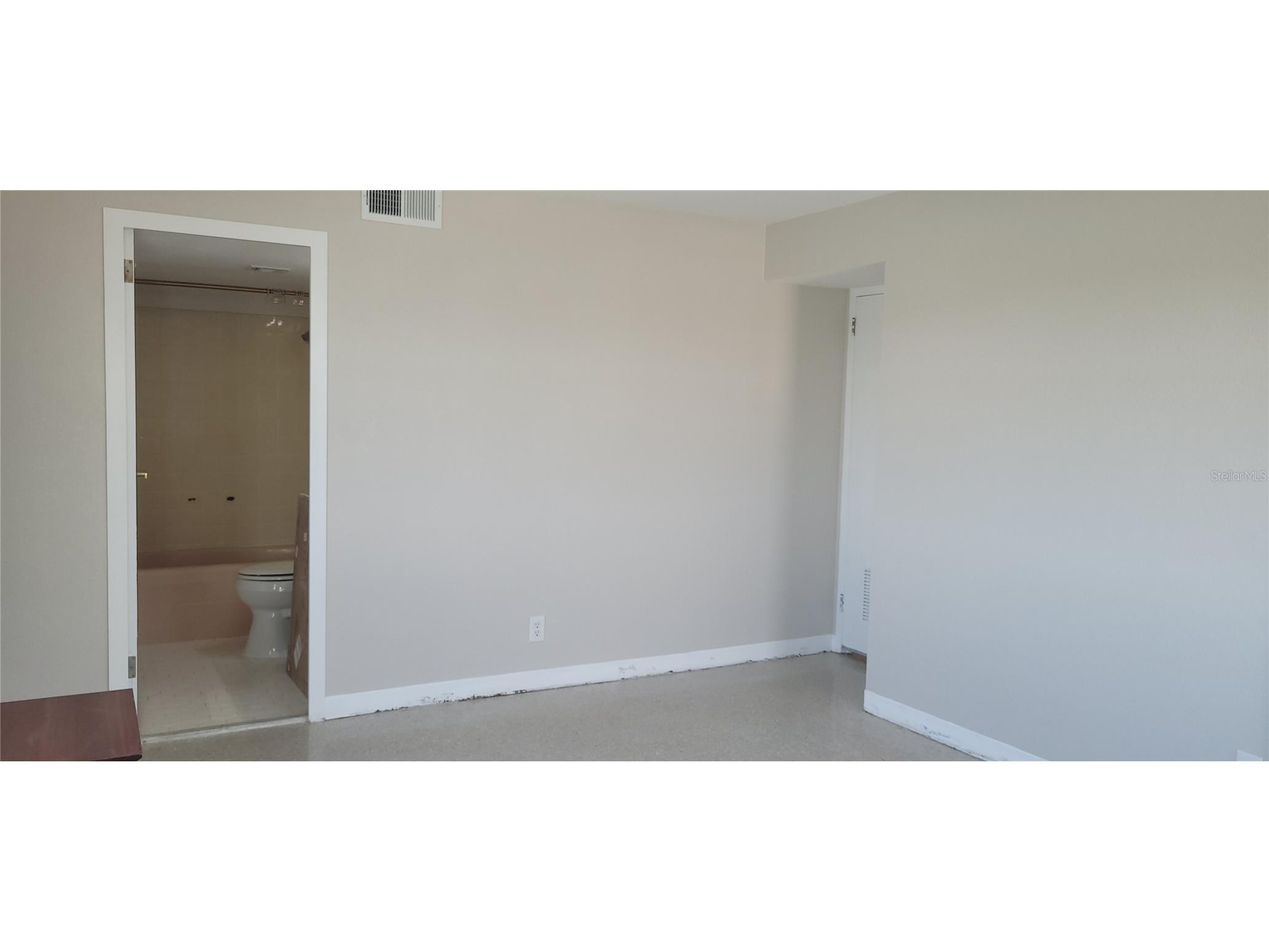 10355 Paradise Boulevard #608 Treasure Island FL 33706 TB8453087 image26
