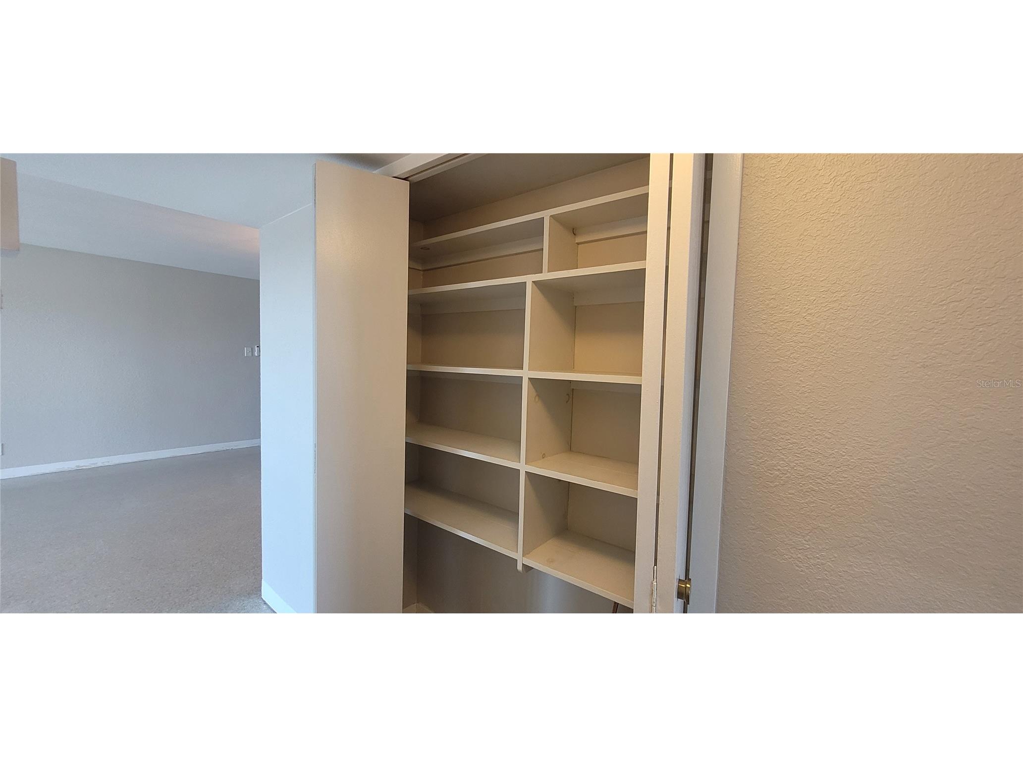 10355 Paradise Boulevard #608 Treasure Island FL 33706 TB8453087 image38