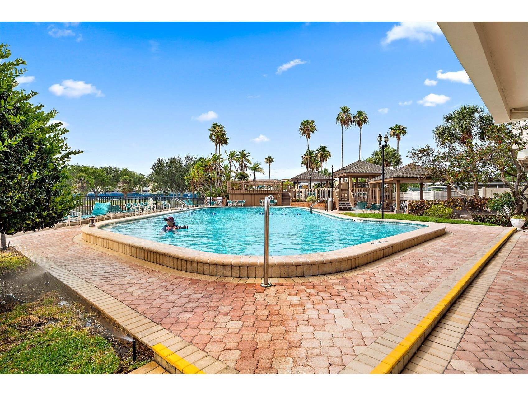 10355 Paradise Boulevard #608 Treasure Island FL 33706 TB8453087 image46