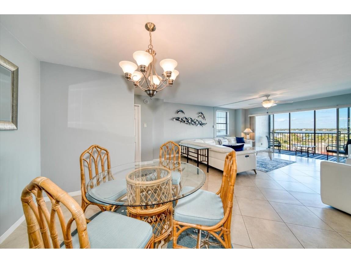 10355 Paradise Boulevard #612 Treasure Island FL 33706 - BOCA CIEGA BAY GULF OF MEXICO U8248718 image12