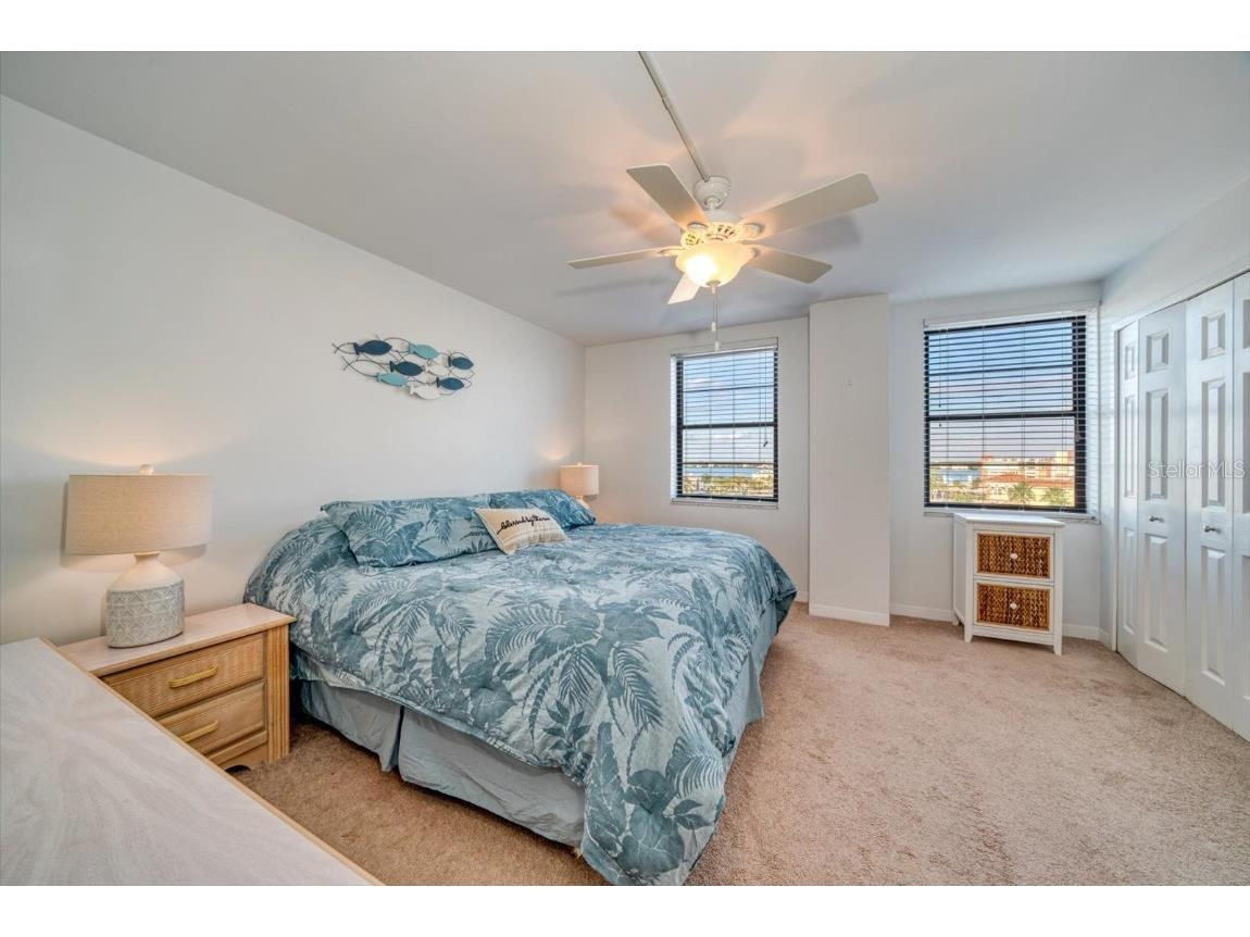 10355 Paradise Boulevard #612 Treasure Island FL 33706 - BOCA CIEGA BAY GULF OF MEXICO U8248718 image17