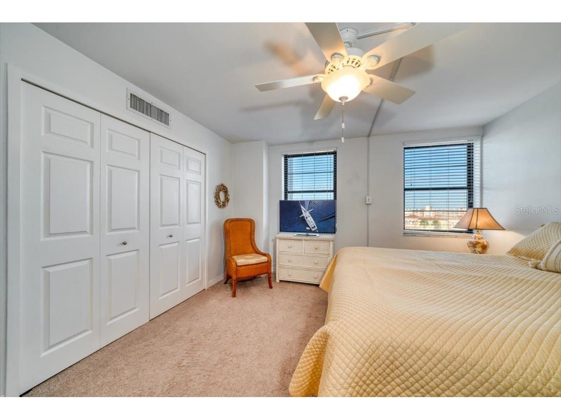 10355 Paradise Boulevard #612 Treasure Island FL 33706 - BOCA CIEGA BAY GULF OF MEXICO U8248718 image22