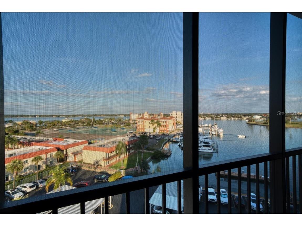 10355 Paradise Boulevard #612 Treasure Island FL 33706 - BOCA CIEGA BAY GULF OF MEXICO U8248718 image28