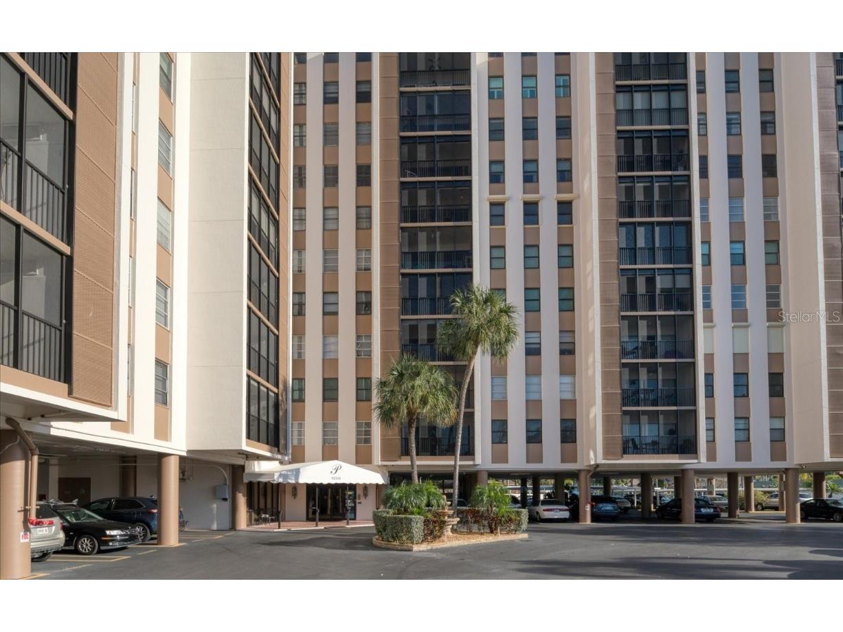 10355 Paradise Boulevard #612 Treasure Island FL 33706 - BOCA CIEGA BAY GULF OF MEXICO U8248718 image3