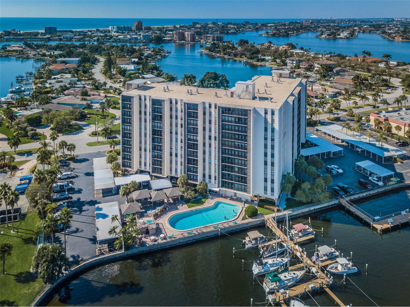 10355 Paradise Boulevard #711 Treasure Island FL 33706 TB8472314 image1