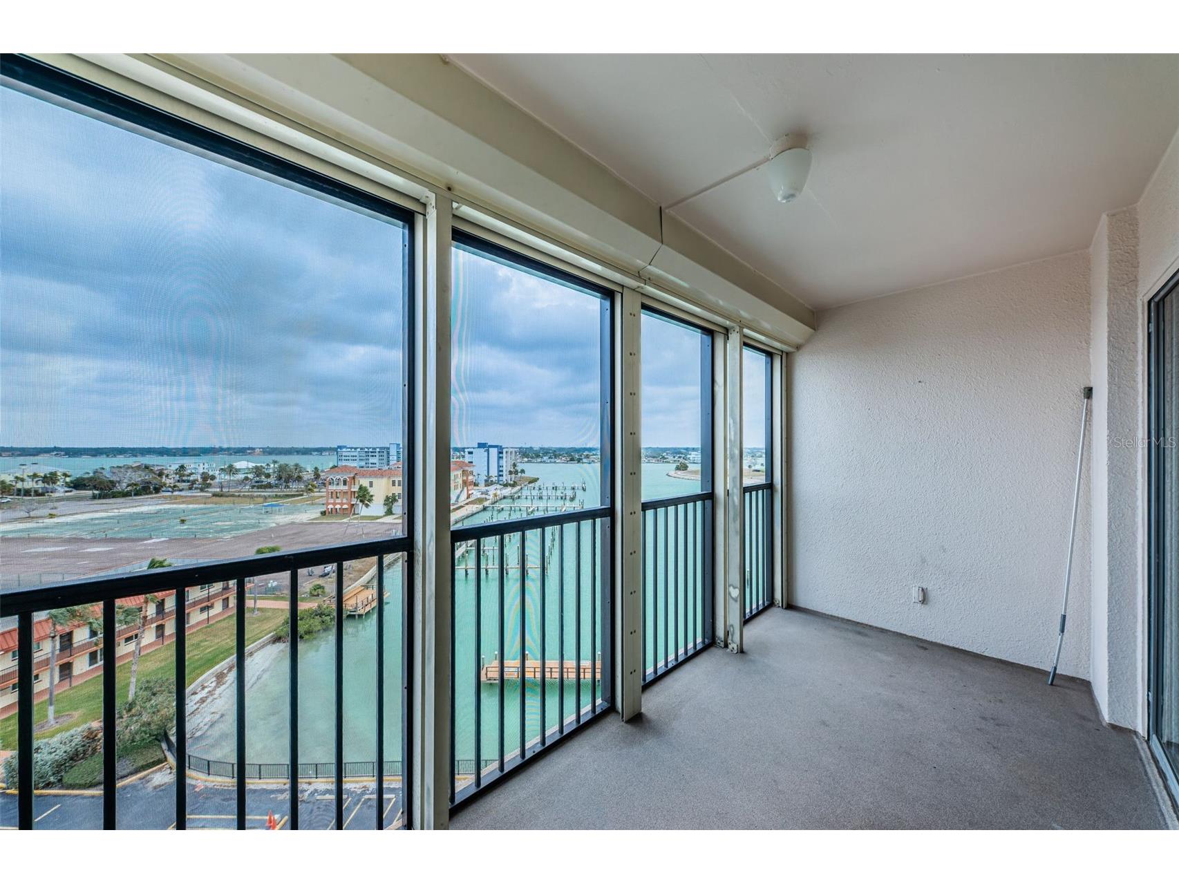 10355 Paradise Boulevard #711 Treasure Island FL 33706 TB8472314 image27