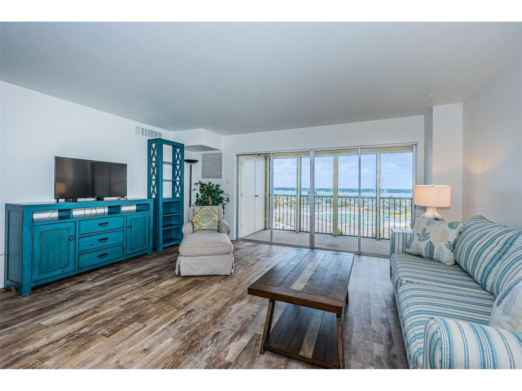 10355 Paradise Boulevard #711 Treasure Island FL 33706 TB8472314 image5