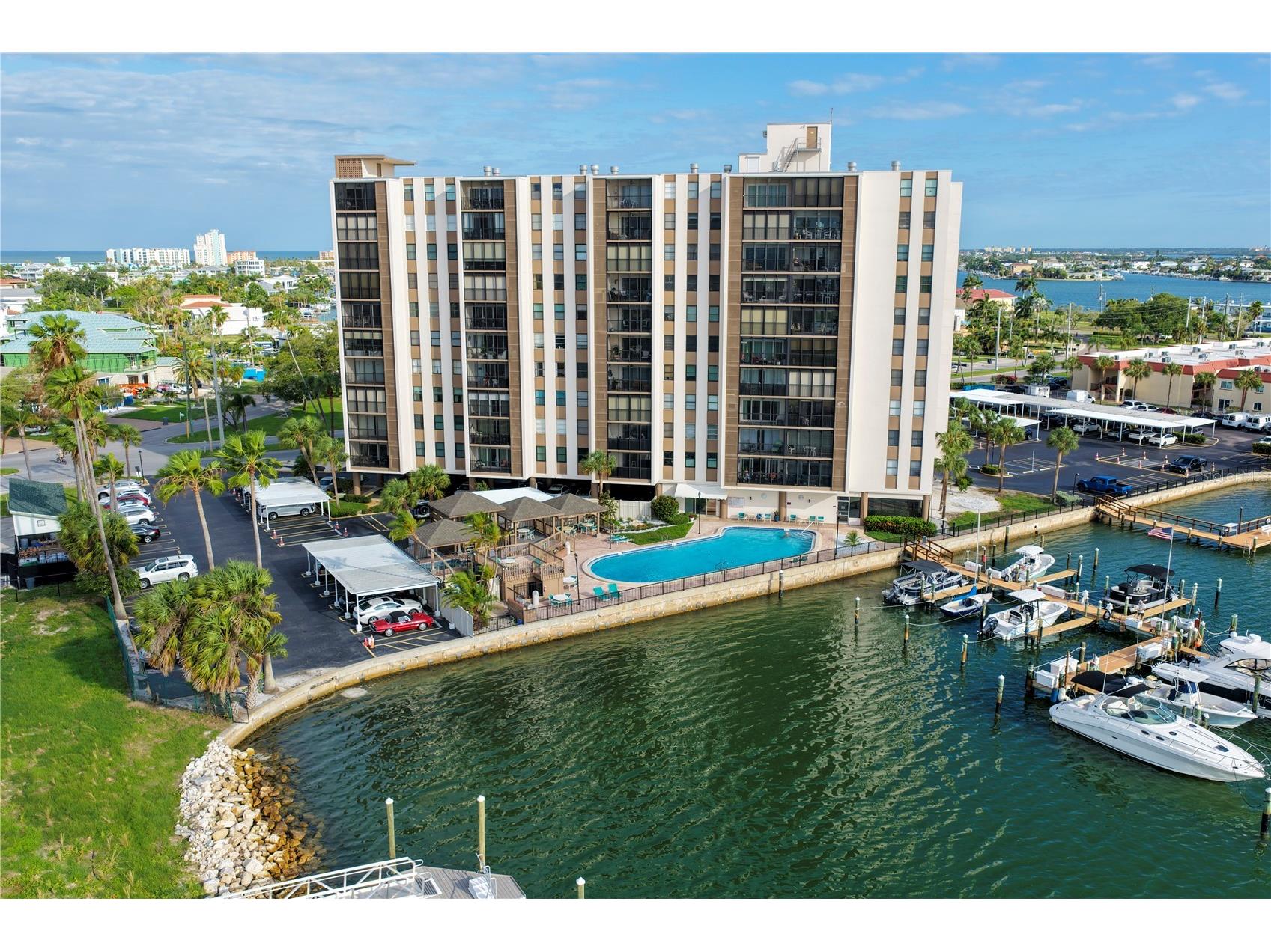 10355 Paradise Boulevard #907 Treasure Island FL 33706 TB8514895 image1