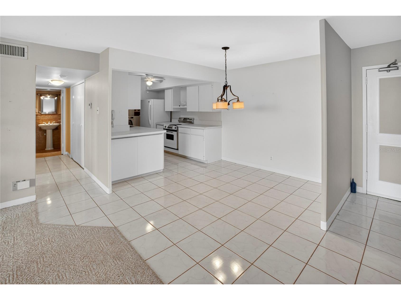 10355 Paradise Boulevard #907 Treasure Island FL 33706 TB8514895 image6