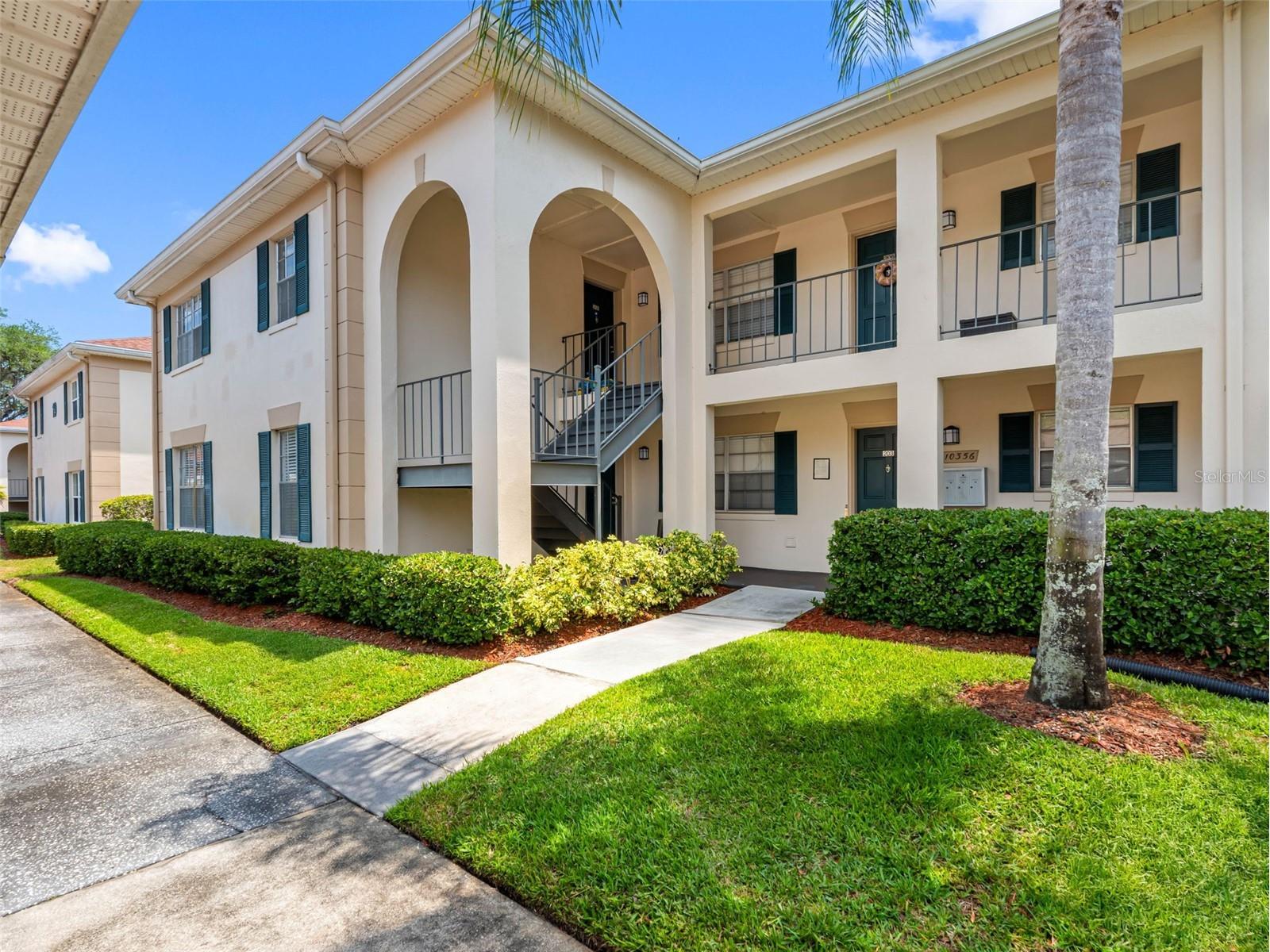 10356 Carrollwood Lane #204 Tampa FL 33618 TB8389299 image1