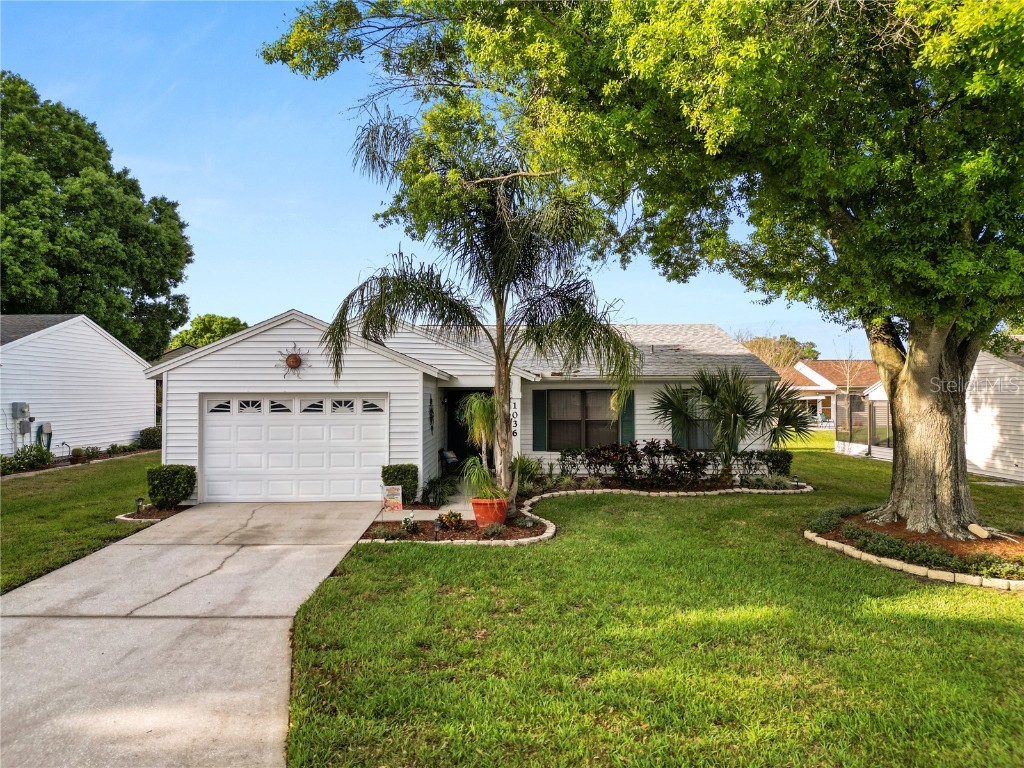 1036 Caracara Circle S Lakeland FL 33809 L4943393 image1