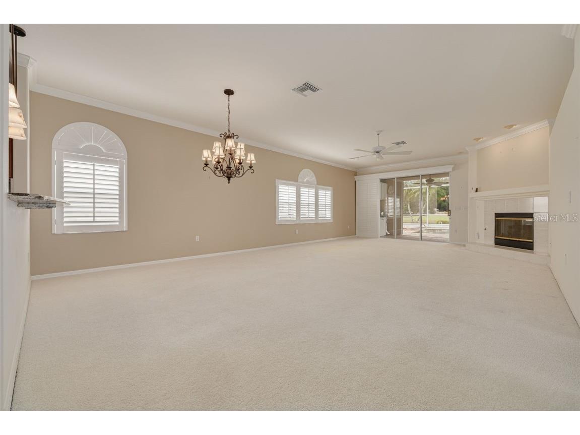 1036 Dartford Drive Tarpon Springs FL 34688 TB8455478 image3