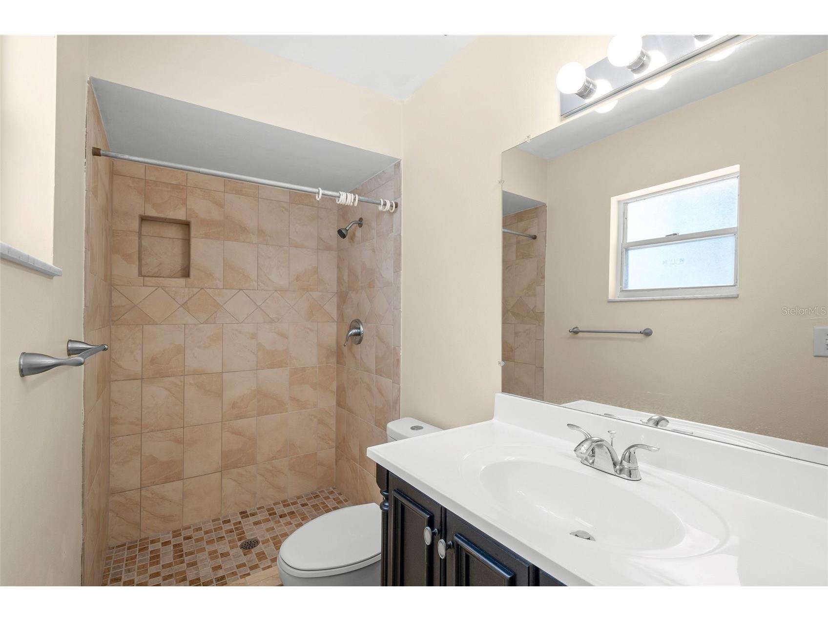 1036 Hope Street Venice FL 34285 A4689819 image14