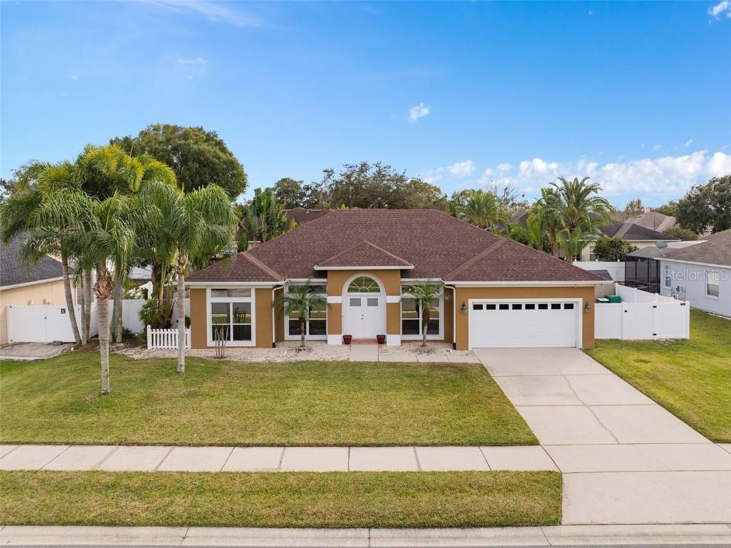 1036 Island Pointe Drive Winter Garden FL 34787 O6167660 image1