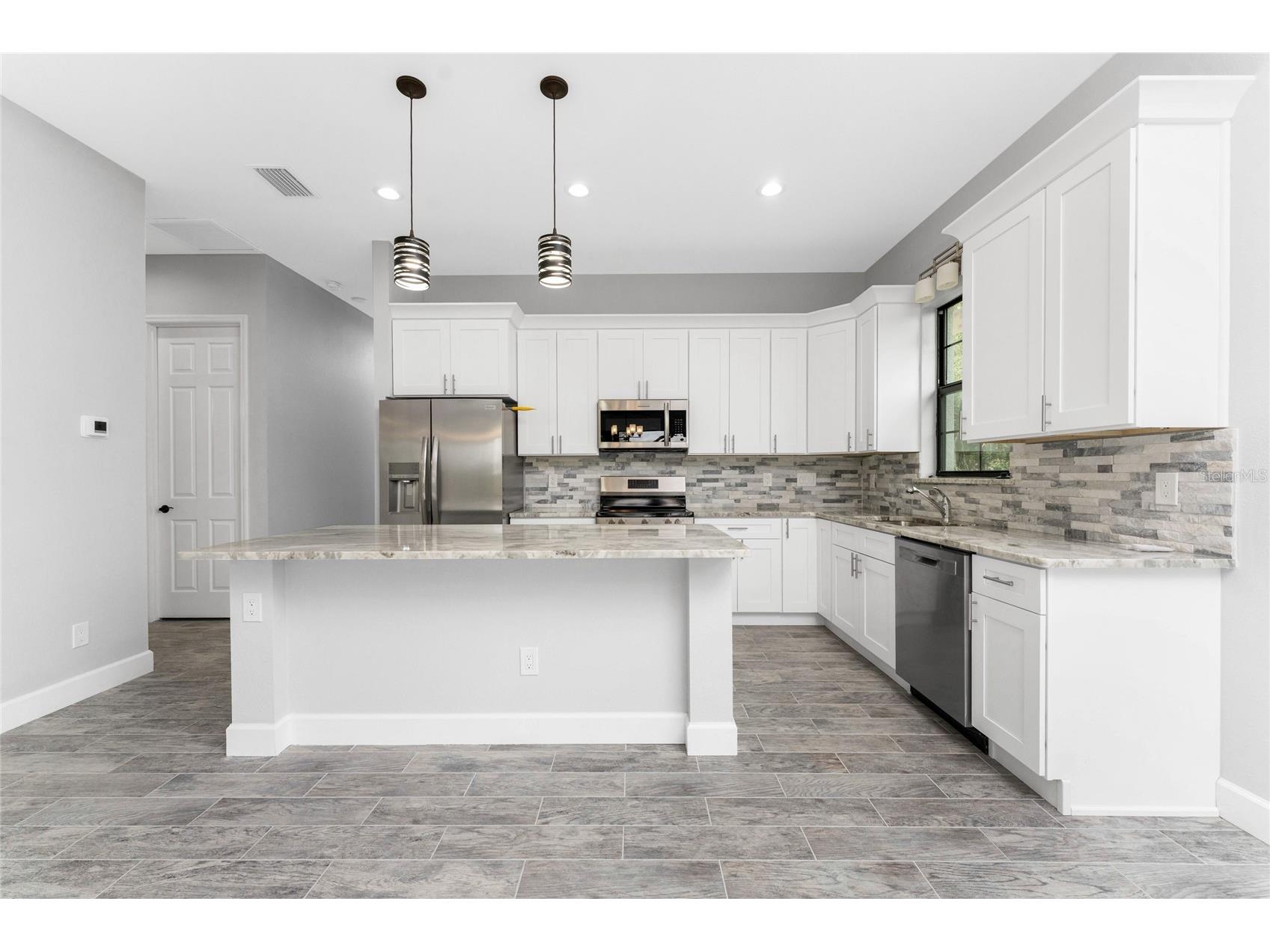 1036 San Cristobal Avenue Punta Gorda FL 33983 C7520255 image9