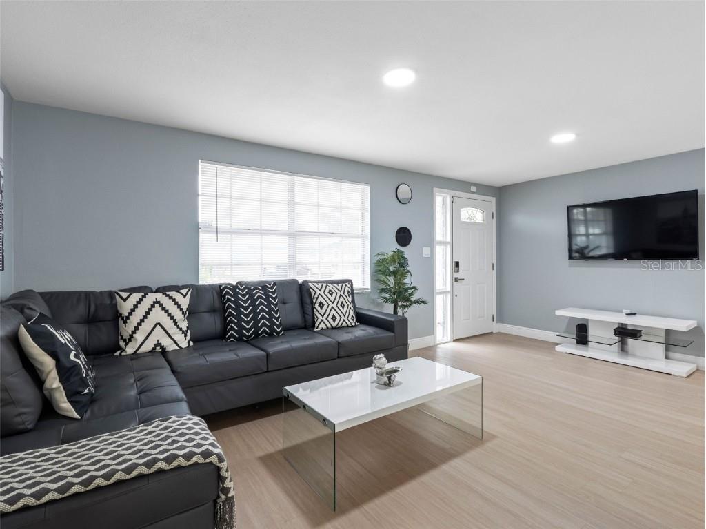 1036 Viking Drive Holiday FL 34691 TB8450754 image9