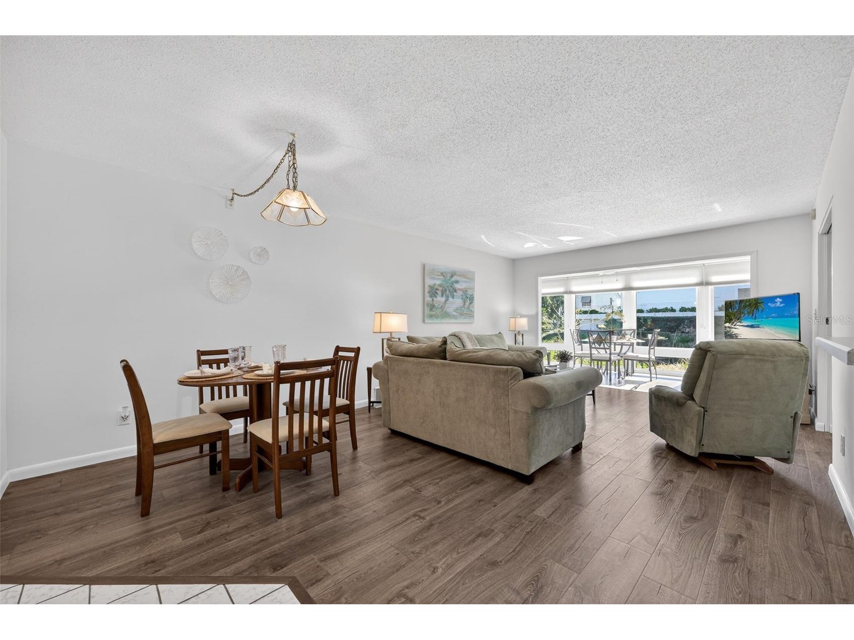 1036 W Peppertree Lane #113B Sarasota FL 34242 A4680197 image8