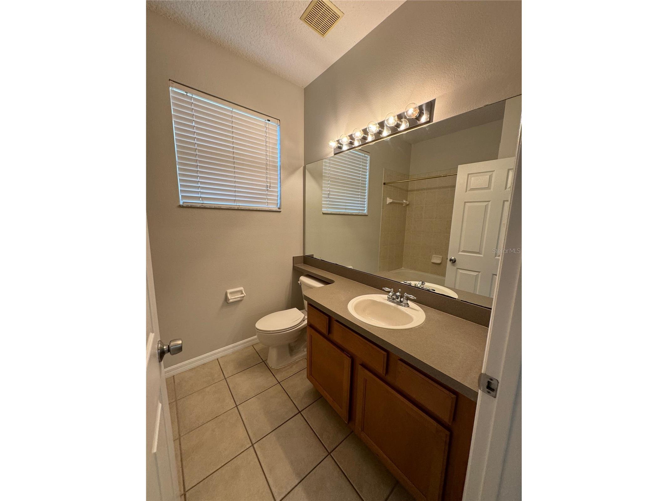 10360 Sandy Marsh Lane Orlando FL 32832 O6412683 image15
