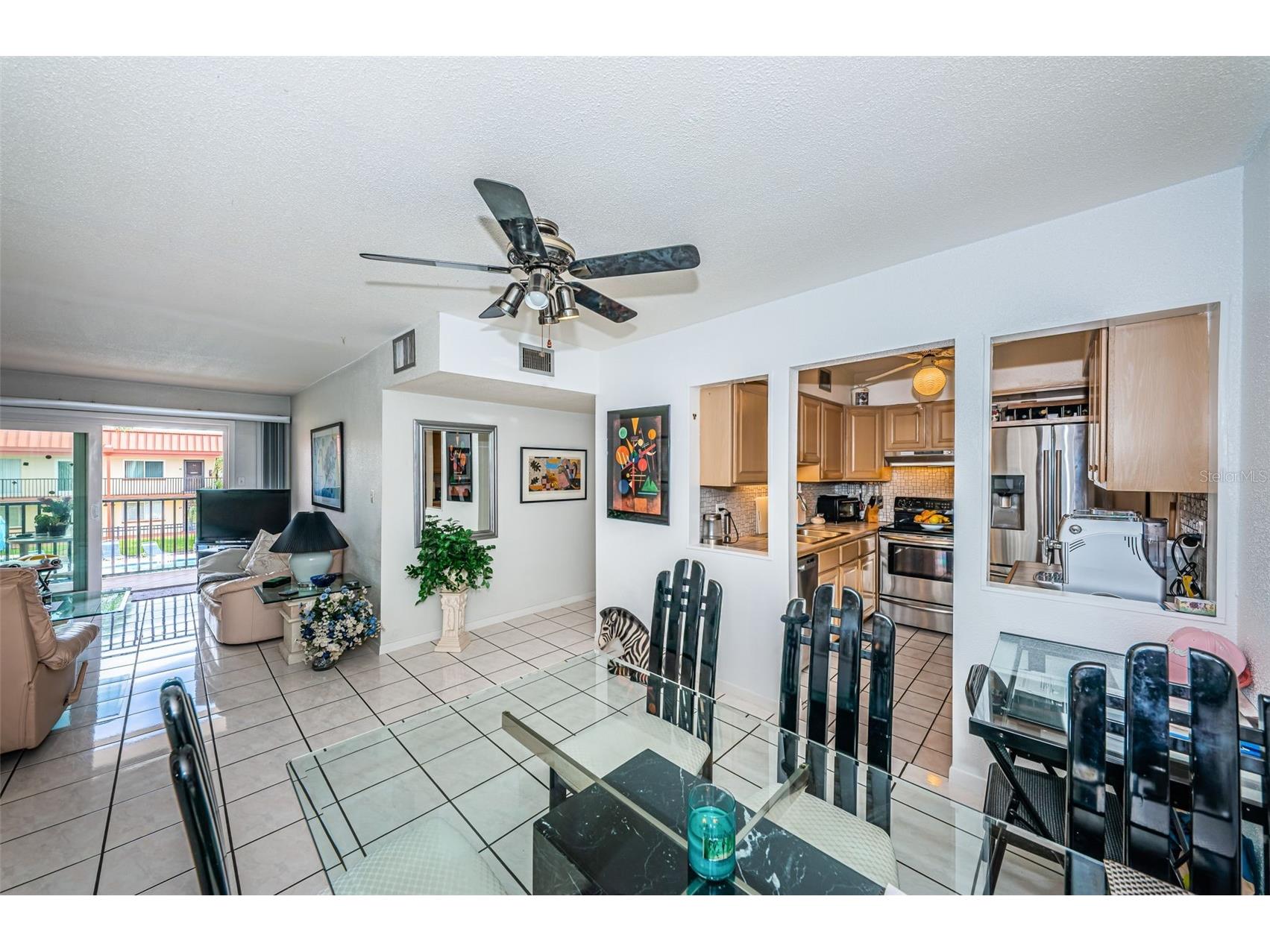10365 Paradise Boulevard #16 Treasure Island FL 33706 TB8525558 image12