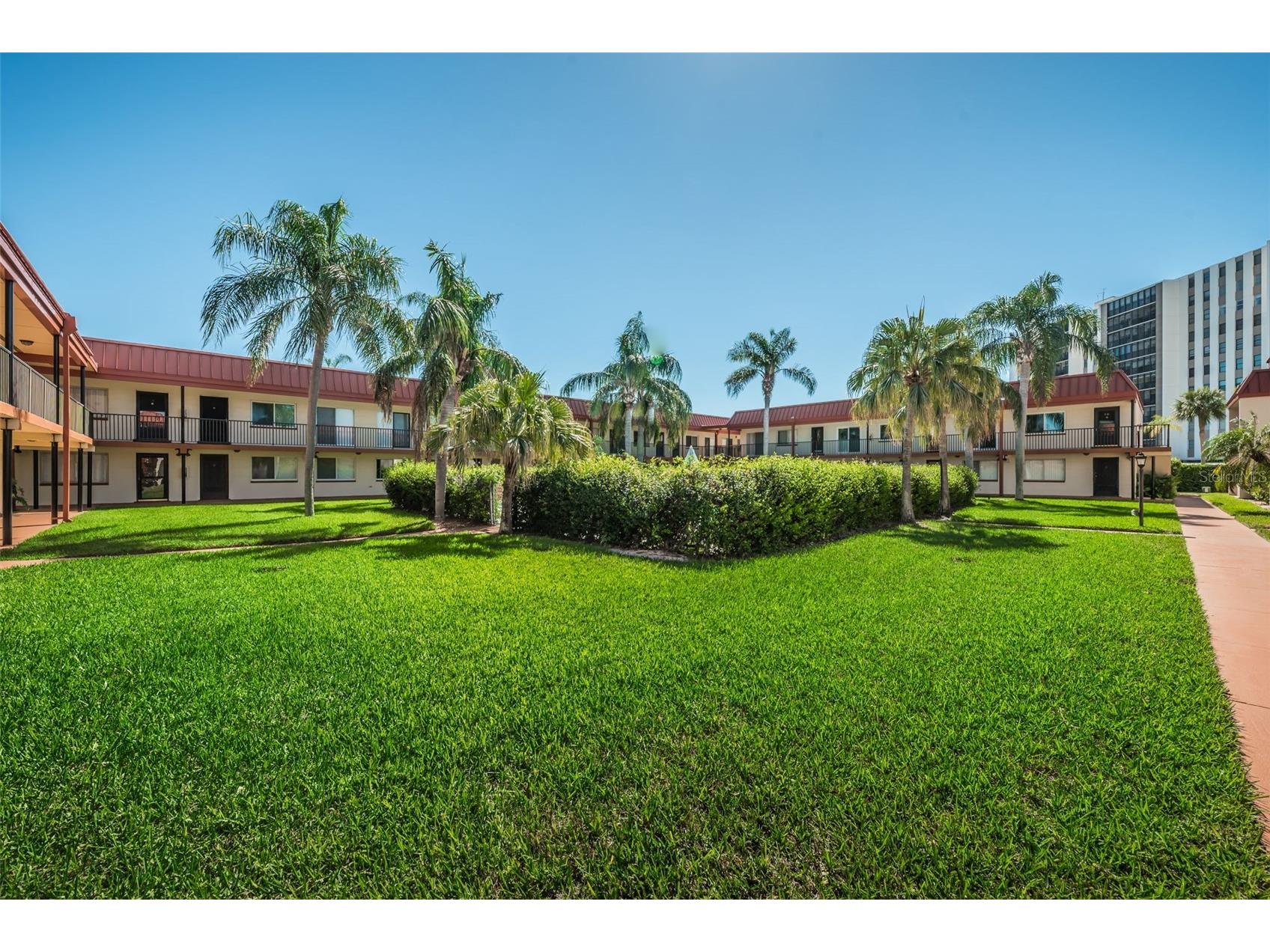 10365 Paradise Boulevard #16 Treasure Island FL 33706 TB8525558 image32