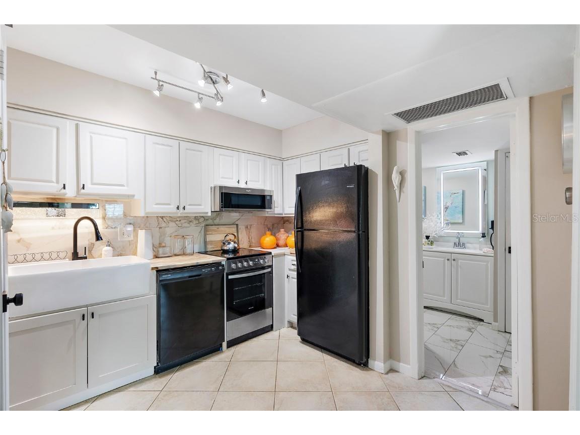 10365 Paradise Boulevard #21 Treasure Island FL 33706 O6367952 image16