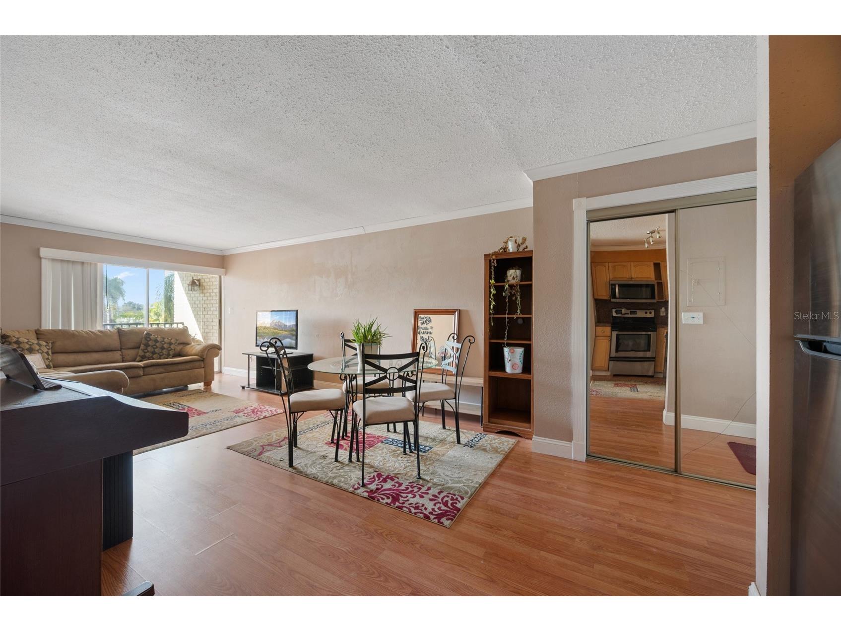 10365 Paradise Boulevard #22 Treasure Island FL 33706 TB8466934 image5
