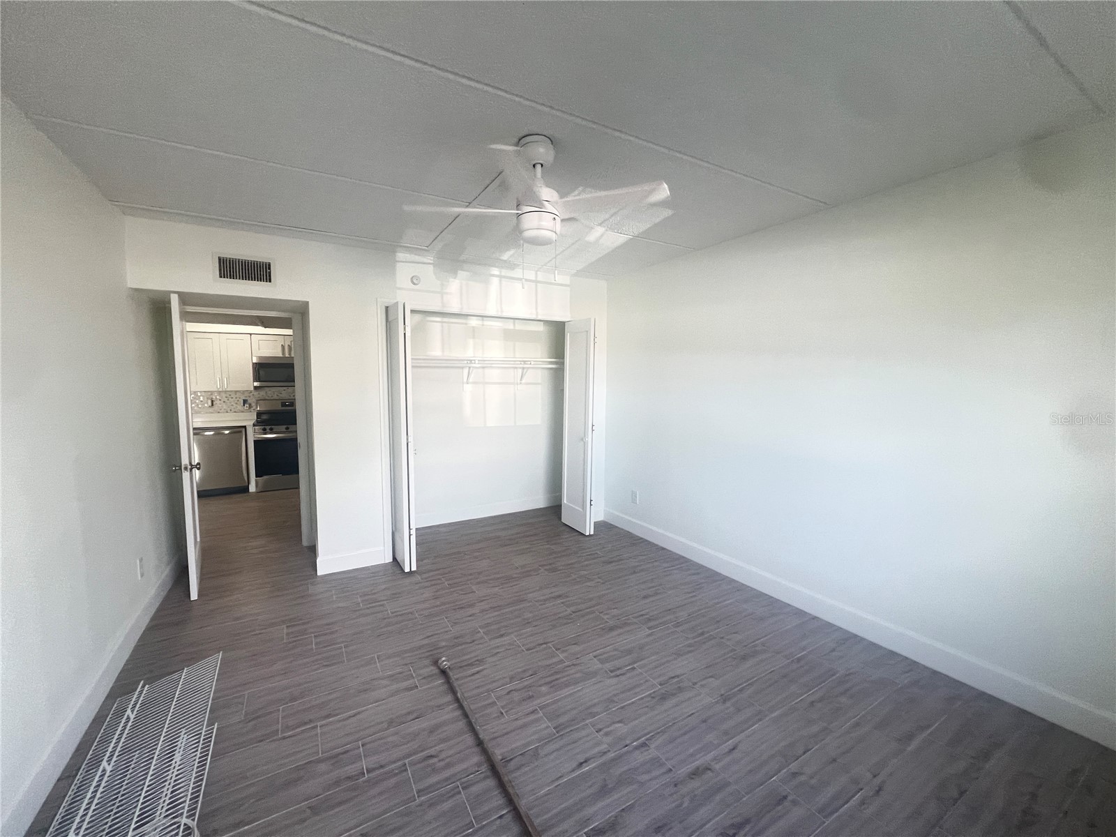 10365 Paradise Boulevard #27 Saint Petersburg FL 33706 TB8520280 image12
