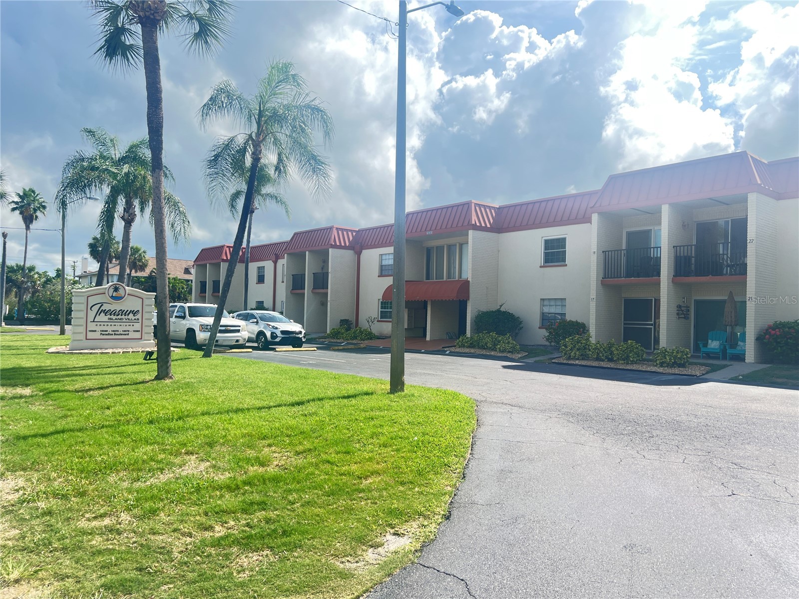 10365 Paradise Boulevard #27 Saint Petersburg FL 33706 TB8520280 image17