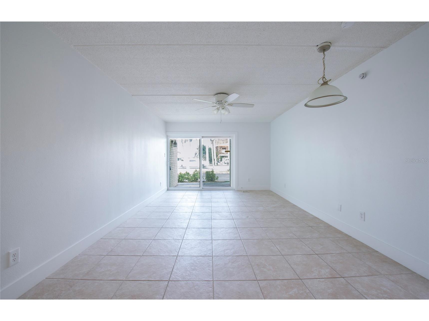 10365 Paradise Boulevard #9 Treasure Island FL 33706 TB8501562 image13