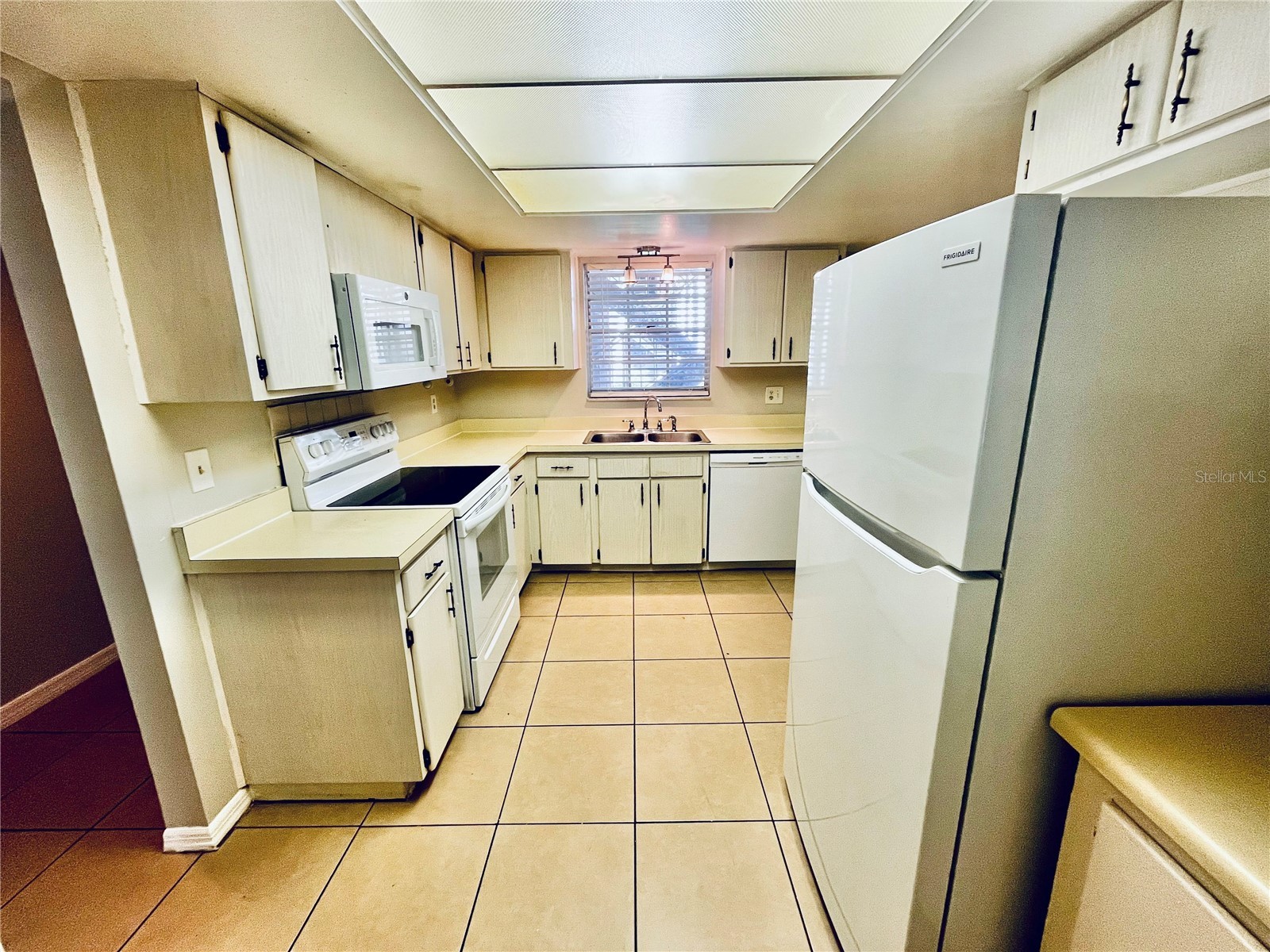 10368 Carrollwood Lane #234 Tampa FL 33618 TB8475313 image3