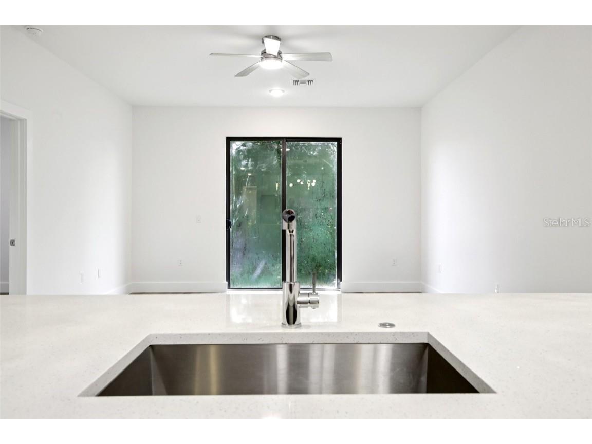 10368 Port Everglades Street Port Charlotte FL 33981 A4664550 image15