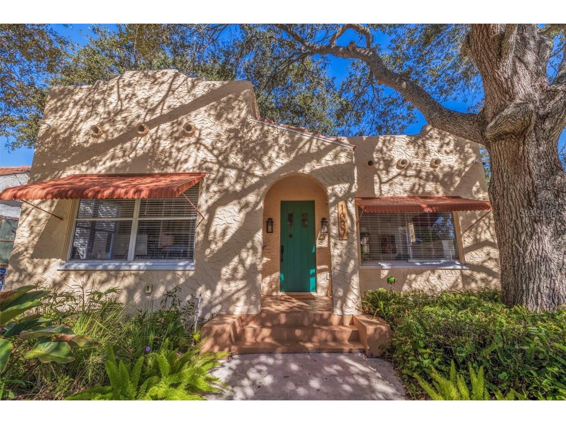 1037 51st Avenue N Saint Petersburg FL 33703 U8220191 image1