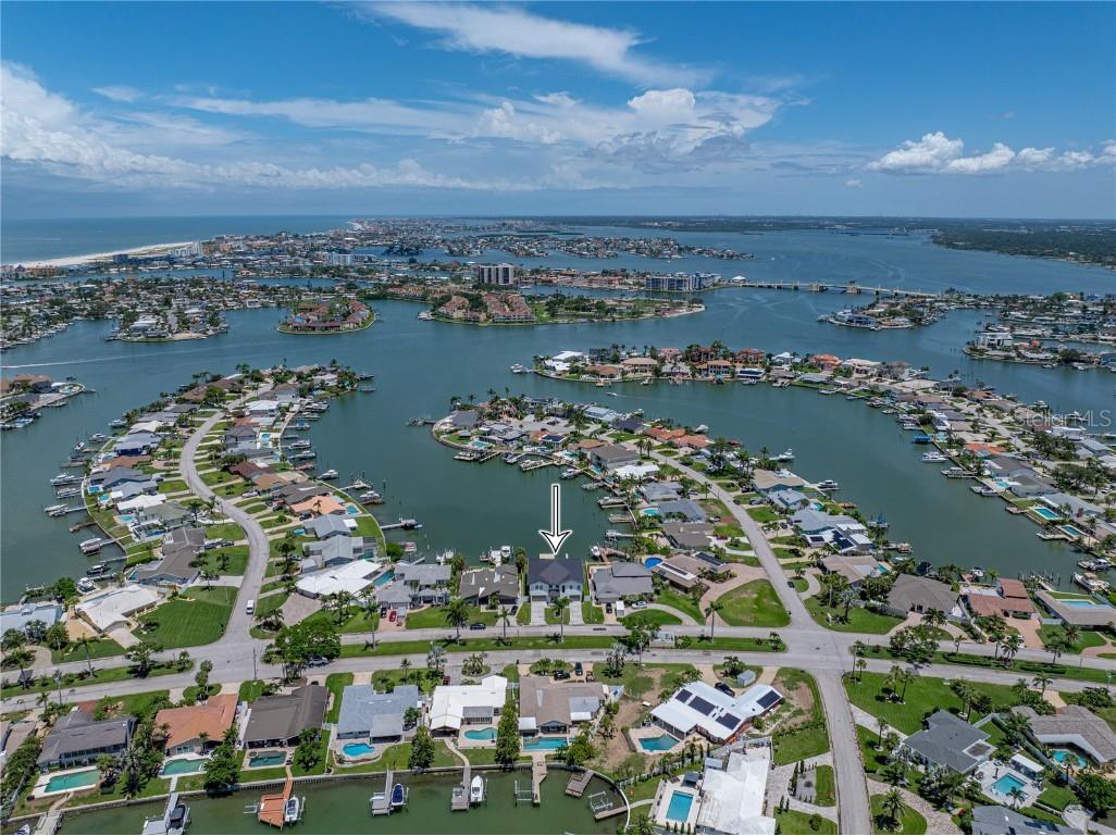 1037 79th Street S Saint Petersburg FL 33707 GC531303 image14